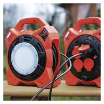 Venk. prodl. kabel na bubnu 20 m / 4 zás. / guma / 230 V / 1,5 mm2 s LED reflektorem