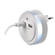 LED nočné svetlo P3313 do zásuvky s 2× USB