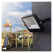 LED reflektor AVENO 20W, černý, neutrální bílá