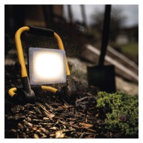 LED reflektor ILIO přenosný, 31 W, černý/žlutý, neutrální bílá