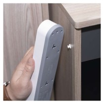 Ilgintuvas 2 m / 3 lizdai / su jungikliu / baltas / 1× USB-A + 1× USB-C / 1,5 mm2 