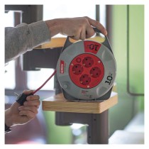 Kábeldob 10 m / 4 aljzat / fekete / PVC / 230 V / 1 mm2