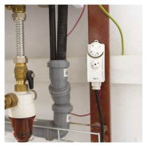 Manuális felületre szerelhető csőtermosztát kapilláris érzékelővel P5682