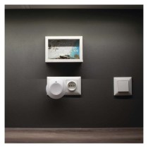 LED noční světlo P3317 s fotosenzorem do zásuvky