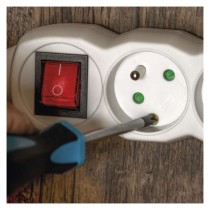 Przedłużacz 2 m / 5 gniazd / z wyłącznikiem / biały / PVC / 1 mm2
