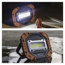 Ročna LED delovna svetilka COB LED, 700 lm, 4× AA