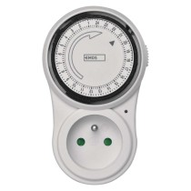 Časovač – mechanická spínací zásuvka TF-16