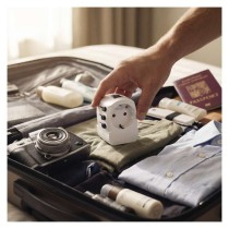 Universal Reiseadapter für Ausland – Amerika, Asien, Afrika, 1×USB-C, 1×USB-A