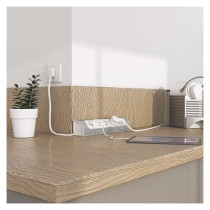 Legrand predlžovací kábel 1 m / 3 zásuvky / s USB / hliník-biela / PVC / 1,5 mm2