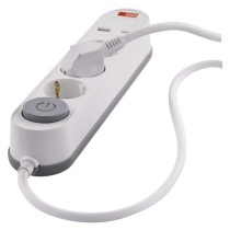 Hosszabbító 2 m / 3 aljzat / kapcsolós / fehér / 1× USB-A + 1× USB-C  / 1,5 mm2