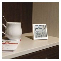 Digitales Thermometer mit Hygrometer, Funk-Sensor, Datum E0522