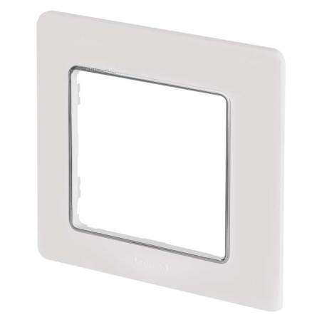 Legrand Valena Life rámeček, bílá / chrom