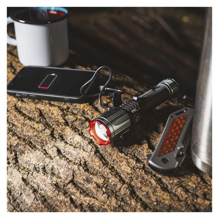 EMOS LED tölthető fém zseblámpa 1200 lm, 2200 mAh