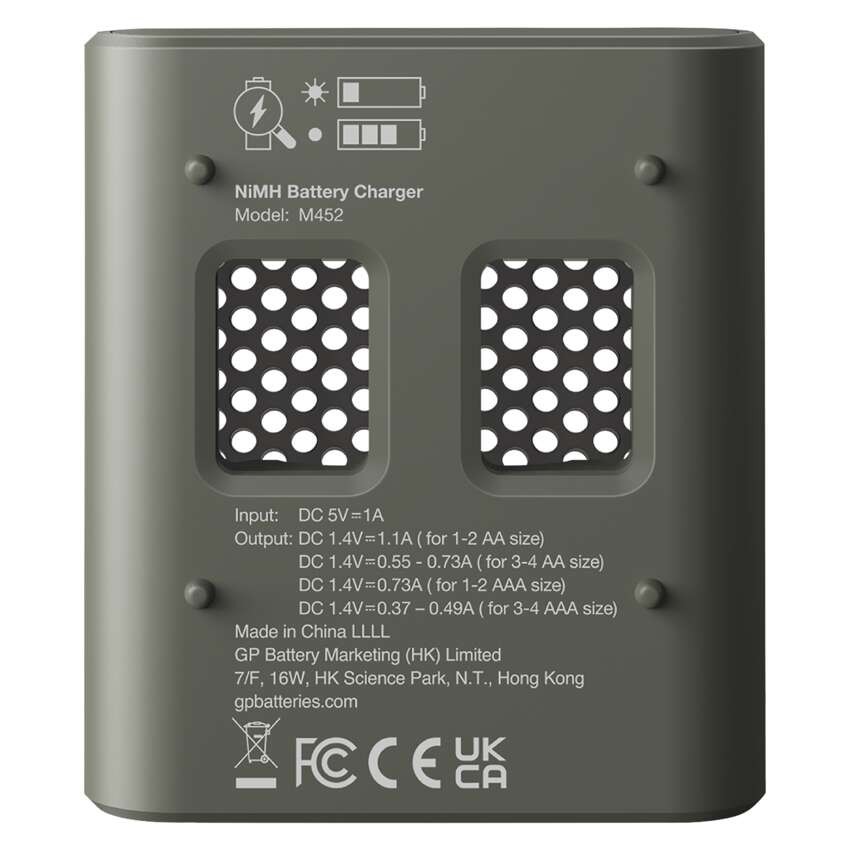 GP polnilec baterij Speed M452 + 4× AA ReCyko 2600