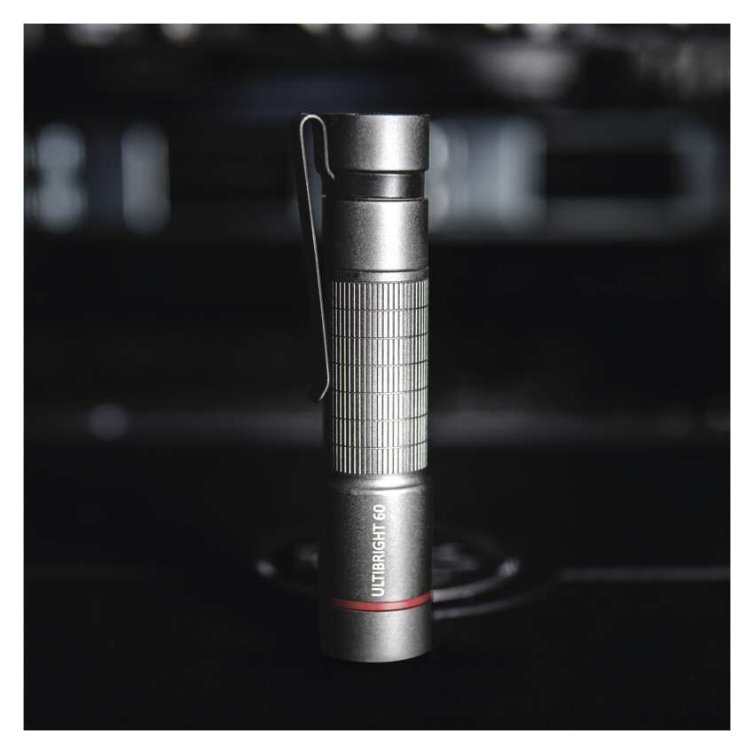 CREE LED kovové svietidlo Ultibright 60, 170lm, 1xAA