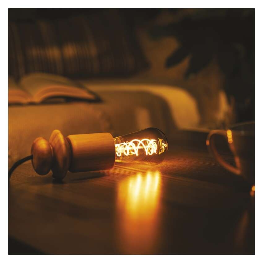 LED žárovka DECO SMOKED ST64 / E27 / 4,5 W (19 W) / 180 lm / flame