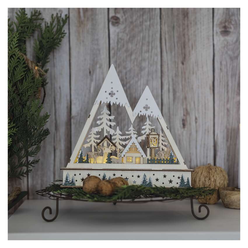 LED Weihnachtslandschaft aus Holz, 23,5 cm, 2x AA, Innen, warmweiss, Timer
