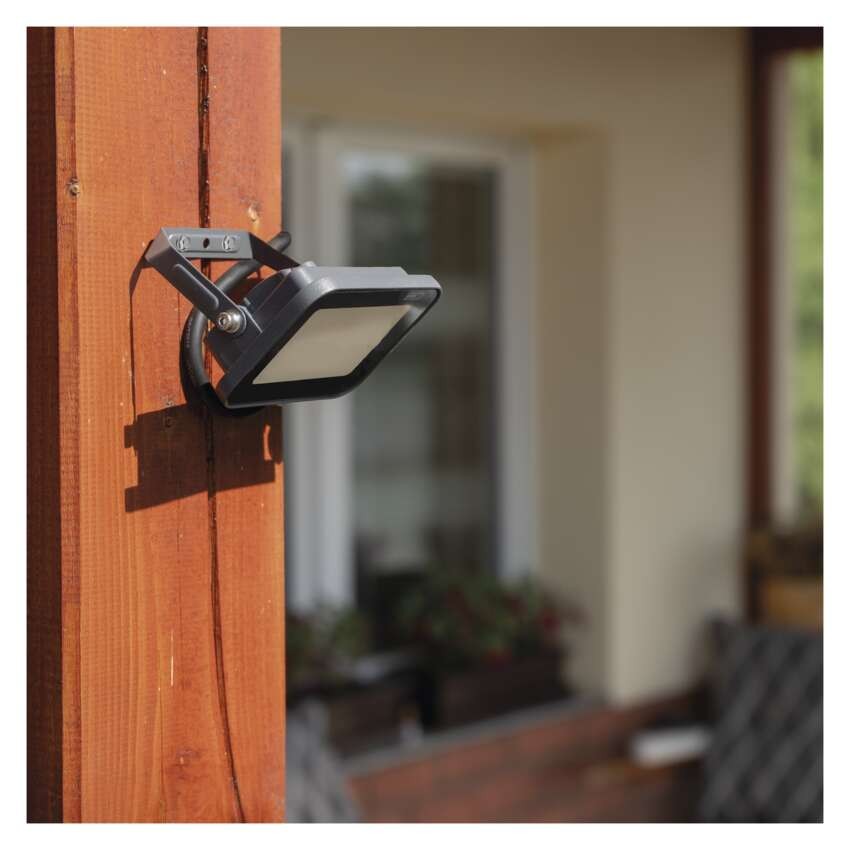 LED reflektor INOVO 10 W, šedý, neutrální bílá