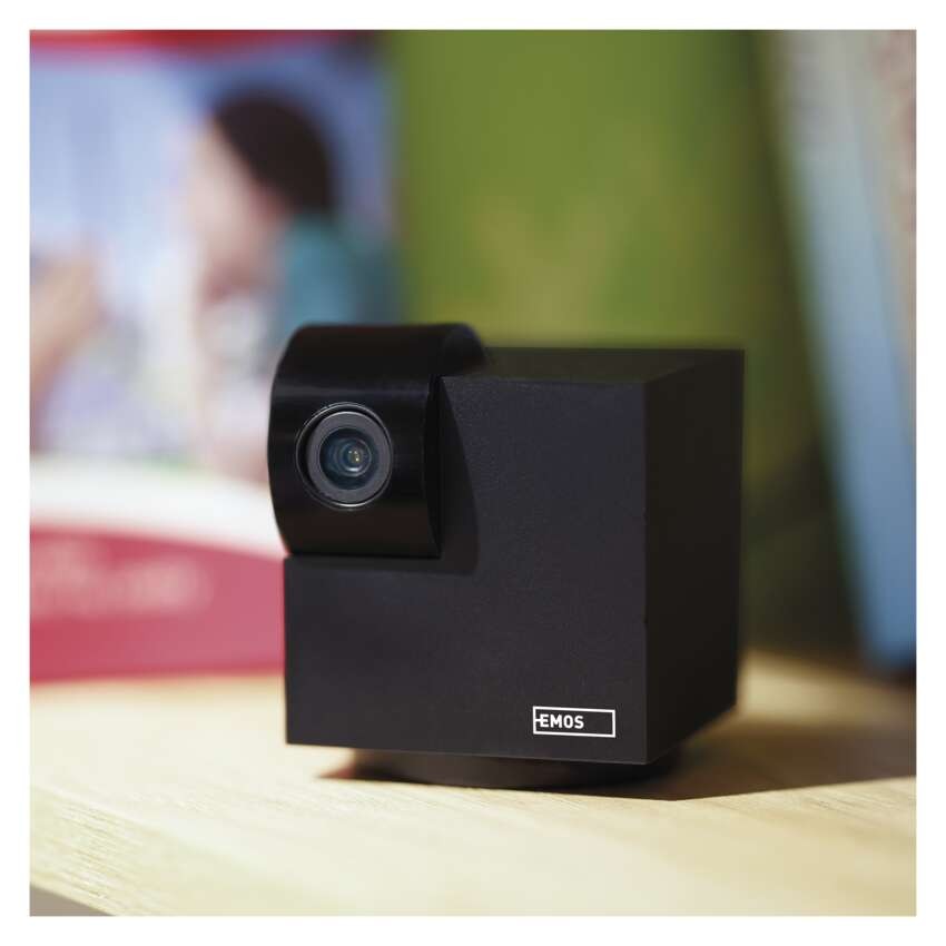GoSmart Vrtljiva kamera IP-110 CUBE z WiFi
