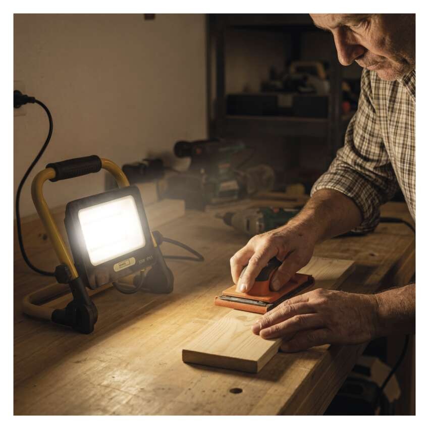 LED prožektorius „GLARO“ 50 W, geltonas ir juodas, IP65, 5000 lm, neutrali balta